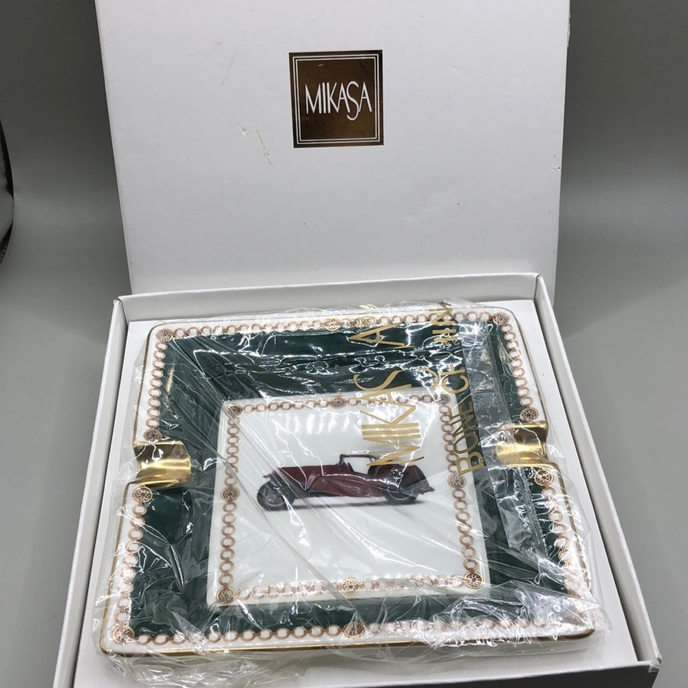 Vintage Mikasa Bone China Classic Cars Ash Tray Plate New Old Stock.